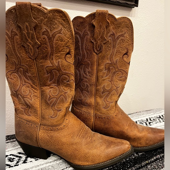 Justin Boots Shoes - Justin Distressed Tan Leather Cowgirl Boots
